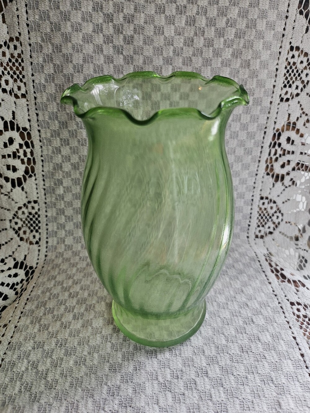 Vintage Hurricane Optic Swirl Vase